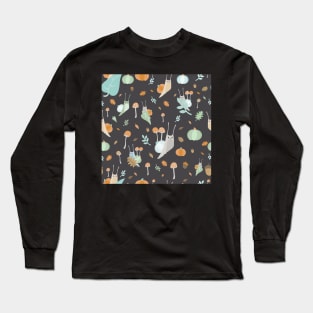 Cottagecore Pumpkin Snails Pattern Dark Long Sleeve T-Shirt